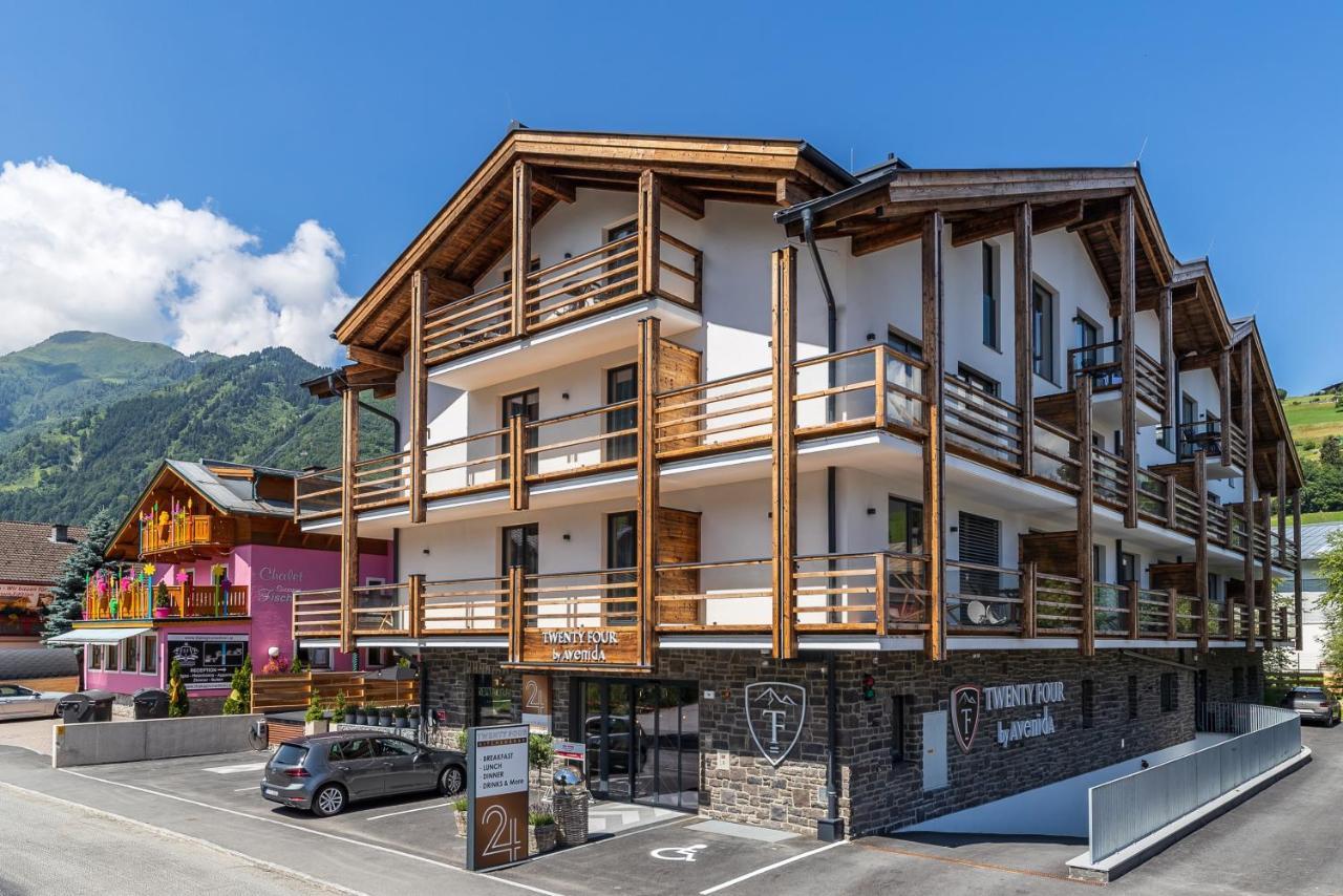 24 By Avenida - Mountain Hotel Kaprun Esterno foto