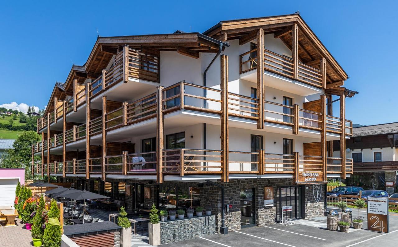 24 By Avenida - Mountain Hotel Kaprun Esterno foto