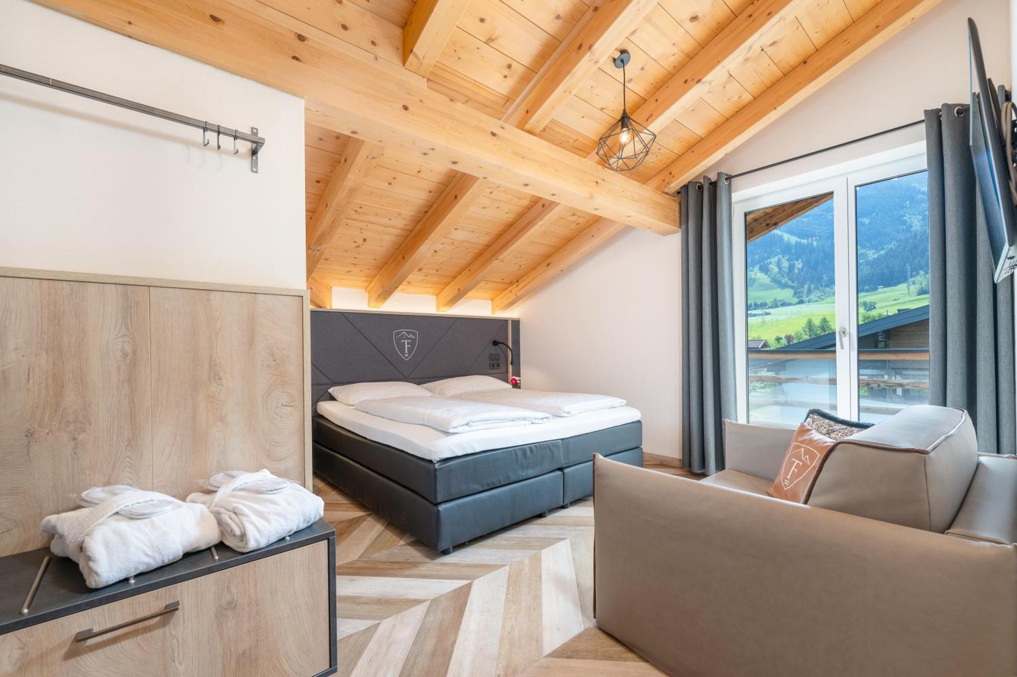 24 By Avenida - Mountain Hotel Kaprun Esterno foto