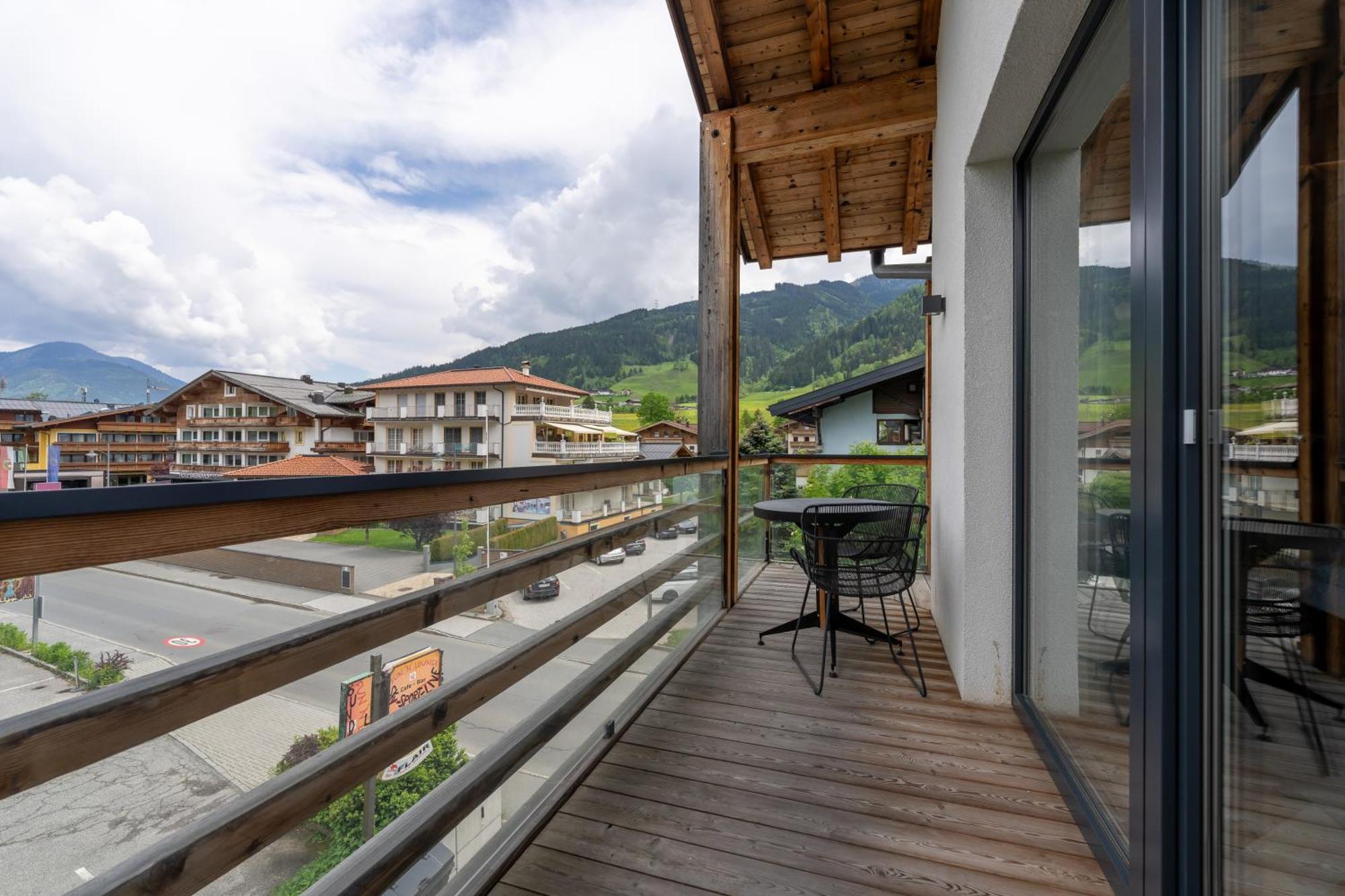 24 By Avenida - Mountain Hotel Kaprun Esterno foto